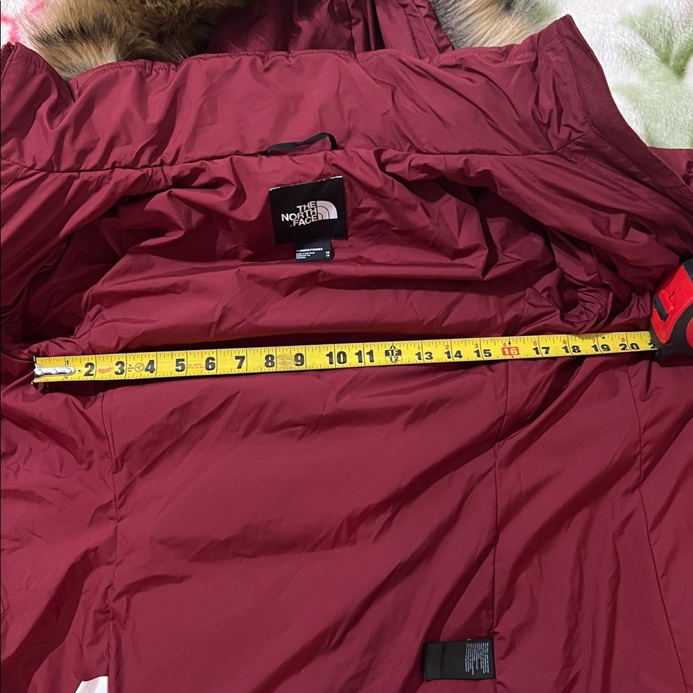 The North Face Burgundy Puffer Jacket - Picture 2 of 16